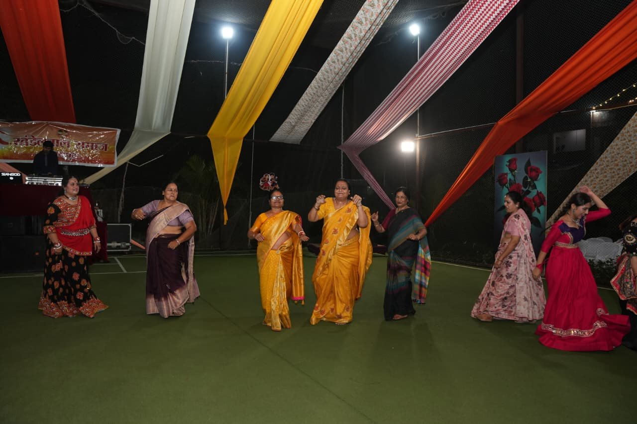 गरबा उत्सव · चित्र २